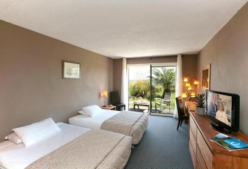 Четырехместный Номер Superior, Hôtel Pineto