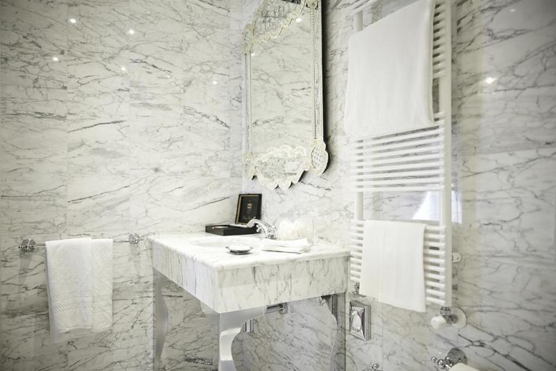 سوییت جونیور, Palazzo Paruta & Wellness Suites
