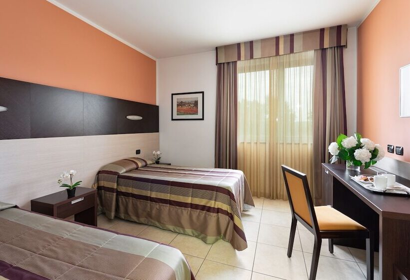 Номер Стандарт, B&b Hotel Settimo Torinese