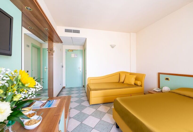 Трехместный Номер Superior, Villa Elena