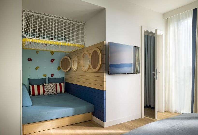 Семейный Номер Deluxe, Falkensteiner Family Hotel Diadora