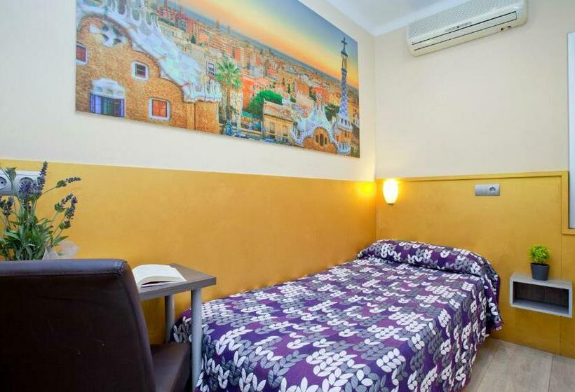 Номер Стандарт Индивидуальный, Hostal Barcelona