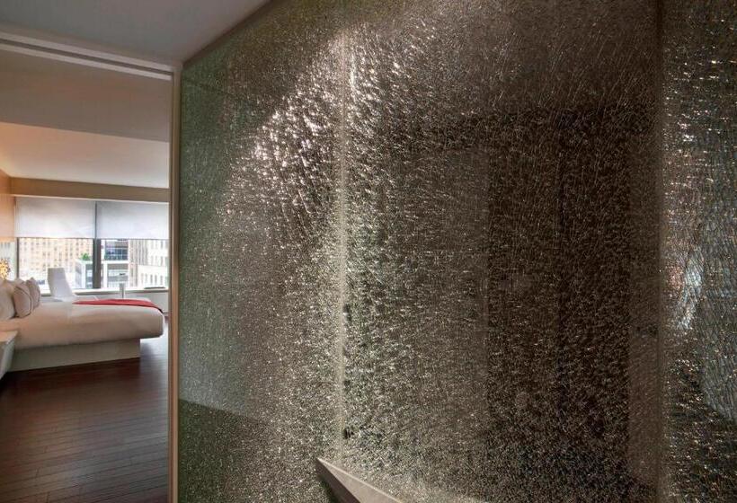 디럭스 스위트 킹 침대, The Washington By Luxurban