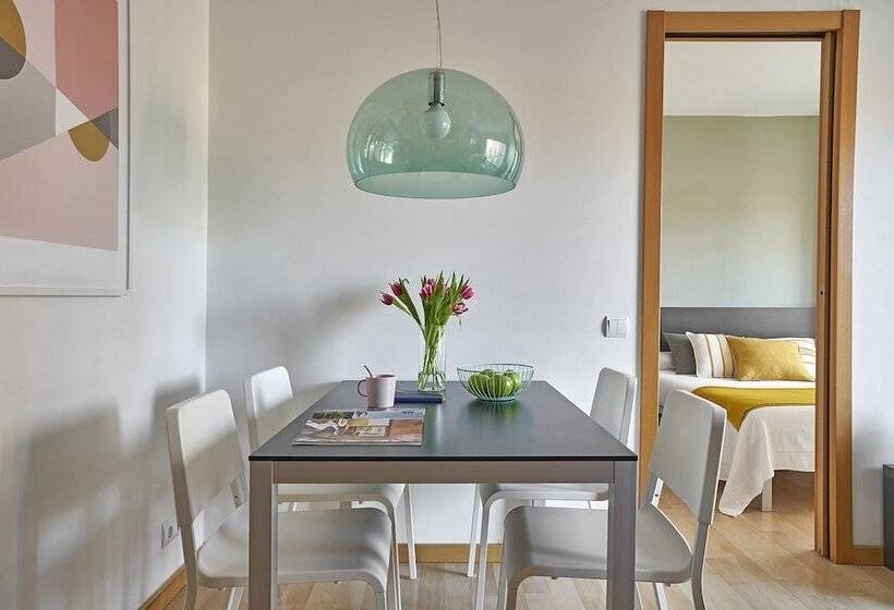 Семейные Апартаменты, Lugaris Rambla Apartments