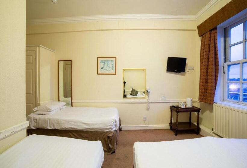 Номер Стандарт Трехместный, George Hotel, Burslem, Stoke On Trent
