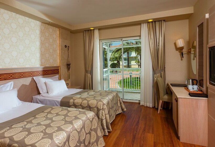 Номер Deluxe, Güral Premier Belek   All Inclusive