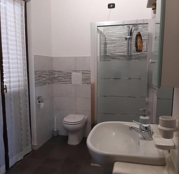 Трехместный Номер Стандарт с Балконом, Casa Vacanze Da Cinzia