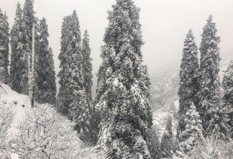 수피리어 룸, La Riqueza Kanatal   Mountain View Rooms   Welcome New Year With Fresh Snowfall