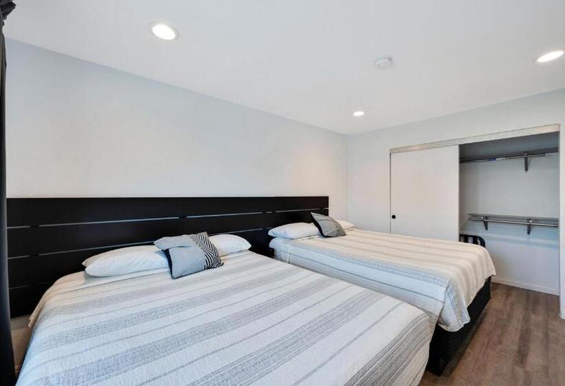 סוויטת 2 חדרי שינה, Unik Motel
