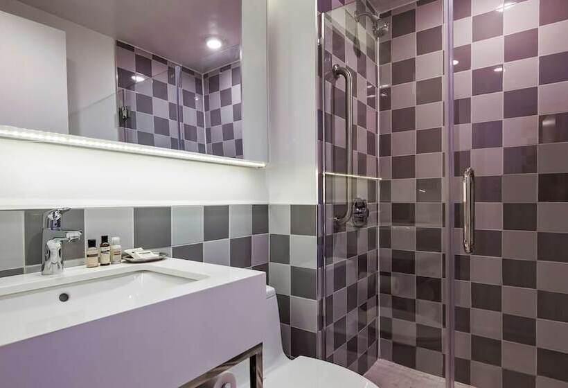 اتاق استاندارد با 2 تخت دوبل, Best Western Premier Empire State