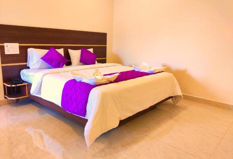 Стандартный Номер Кровать Кинг, Thaai Residency