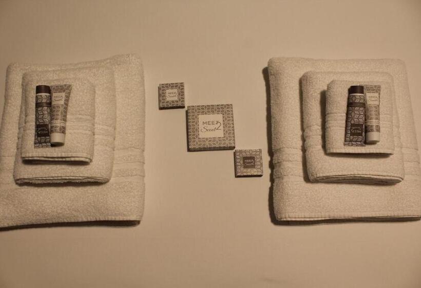 اتاق استاندارد, Albergo Augusta B&b