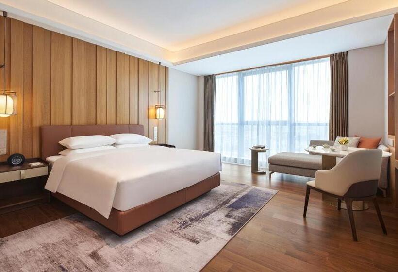 Номер Клуб Кровать Кинг, Hyatt Regency Guangzhou Zengcheng
