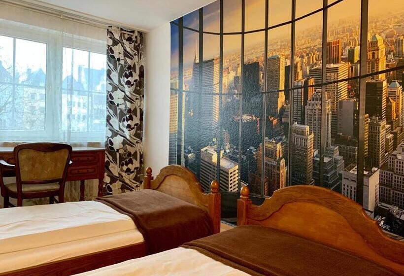 آپارتمان 3 خوابه, Altstadthotel Hayk Am Rhein