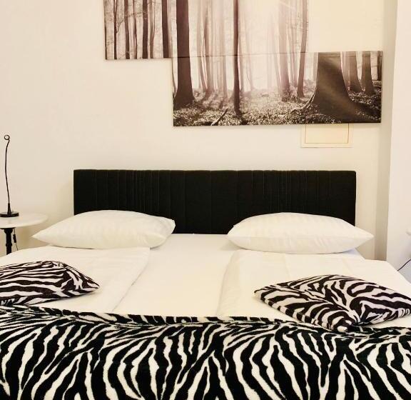 Студия Superior, Altstadthotel Hayk Am Rhein