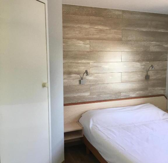 Номер Стандарт, Fast Hotel Colmar Houssen