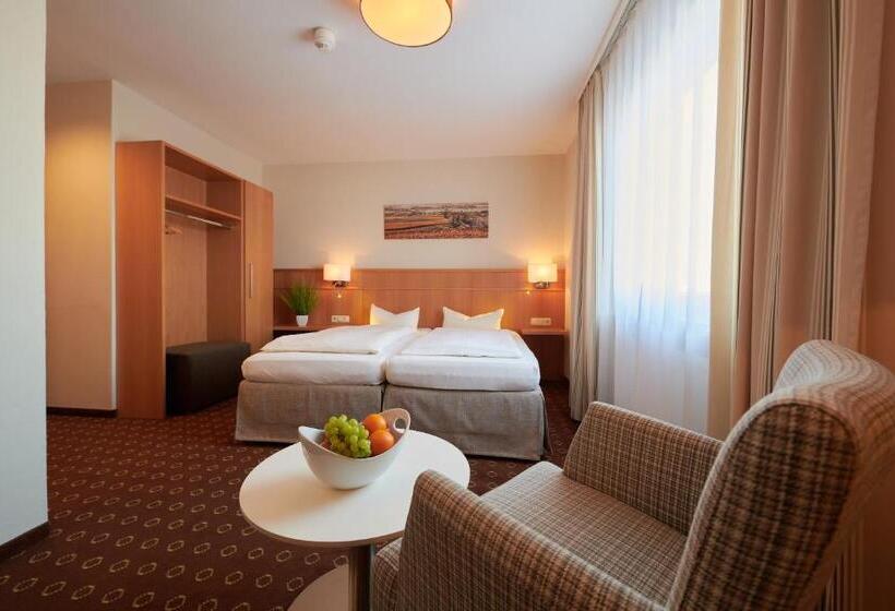 Номер Стандарт, Inntalhof