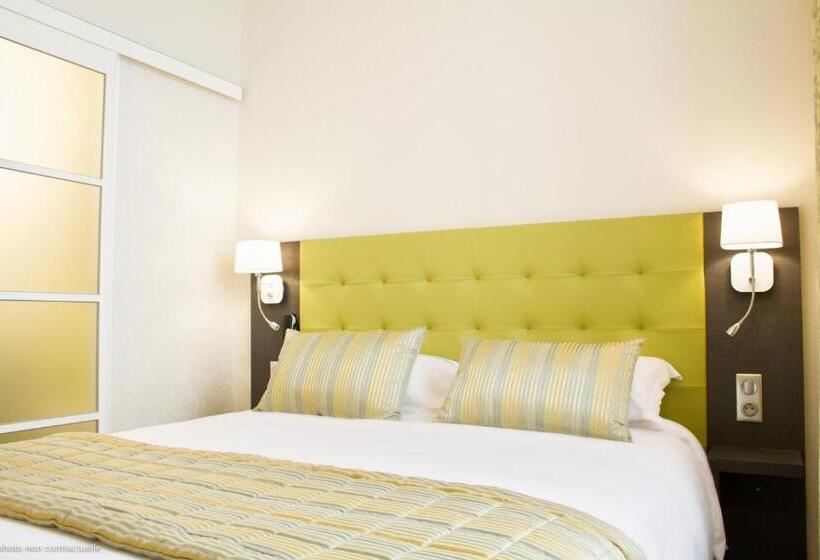스탠다드 룸, Logis Maison Vauban   Hotel St Malo