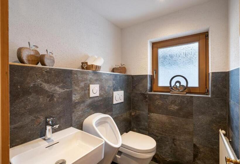 Шале 1 Спальня, Sporthotel Tirolerhof
