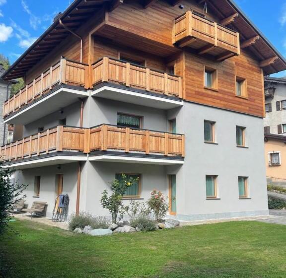آپارتمان 1 خوابه, La Casa Di Armando