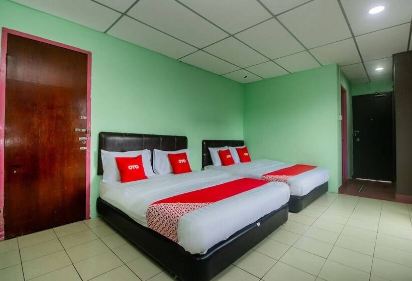 سوییت خانوادگی, Oyo 90124 Payang Puri Baru