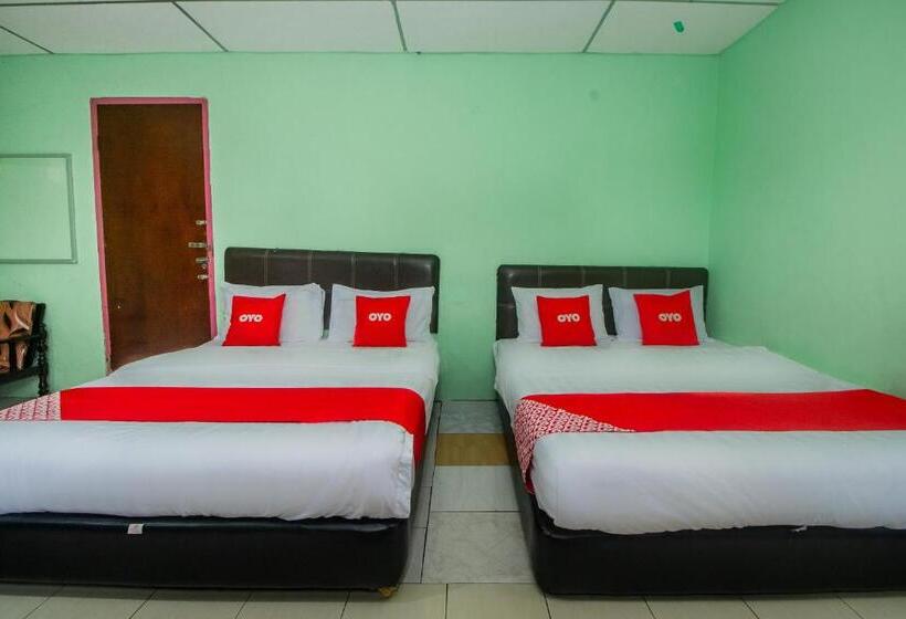 Family Suite, Oyo 90124 Payang Puri Baru