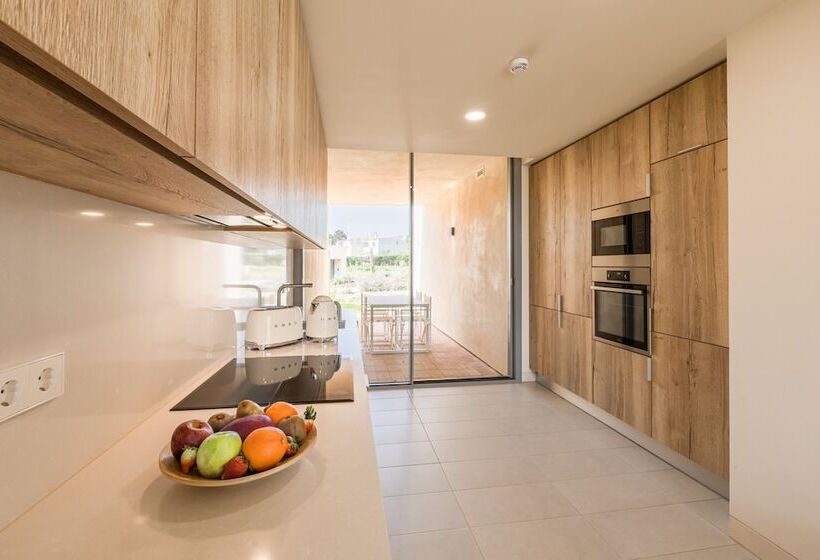 Апартаменты 2 Спальни, White Shell Beach Villas