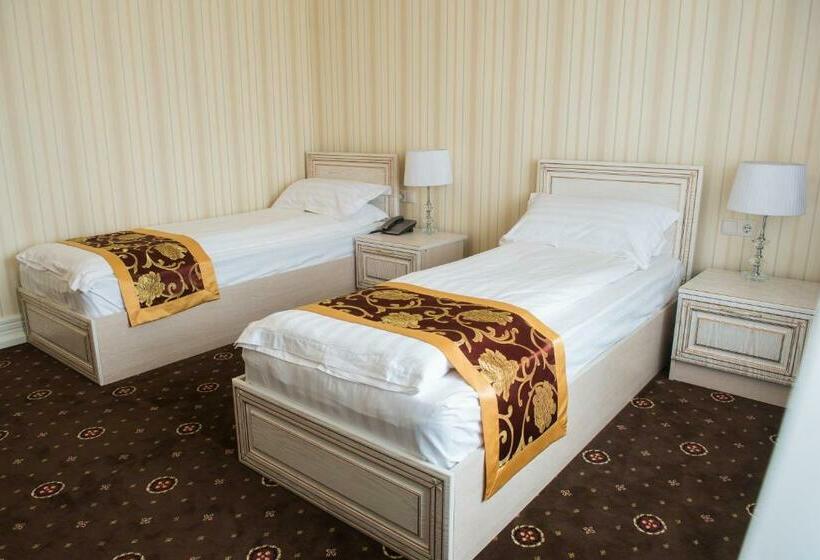 Номер Стандарт, Grand Aristocrate