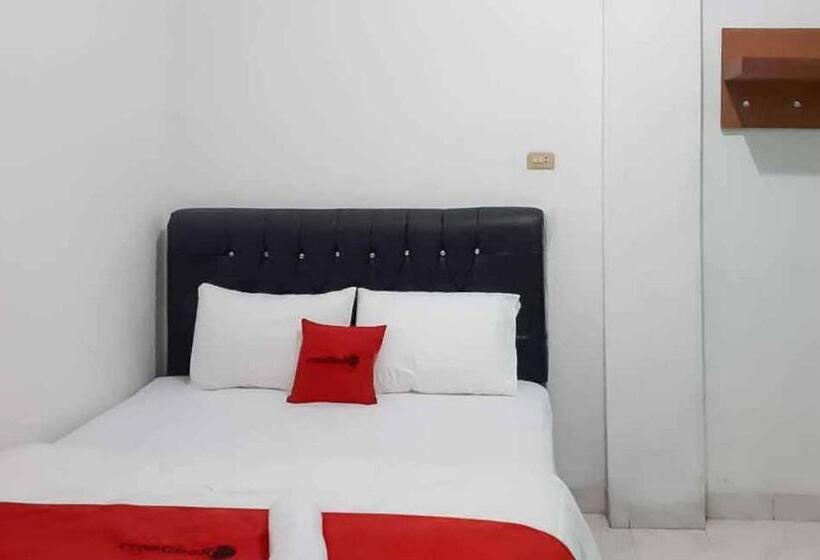 Номер Deluxe, Reddoorz Near Lampung Walk 2