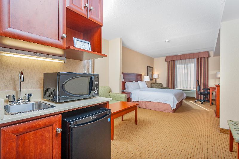 Люкс Кровать Кинг, Holiday Inn Express Hotel & Suites Clarington   Bowmanville, An Ihg