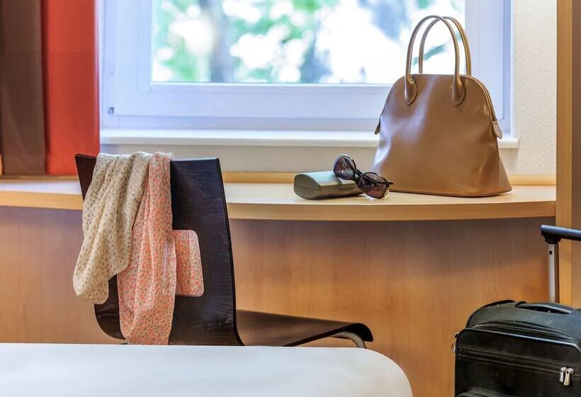 스탠다드 룸, Ibis Konstanz