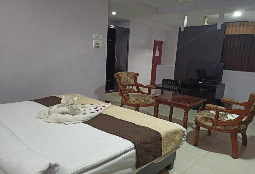 Королевский Люкс, Jmd International Katihar