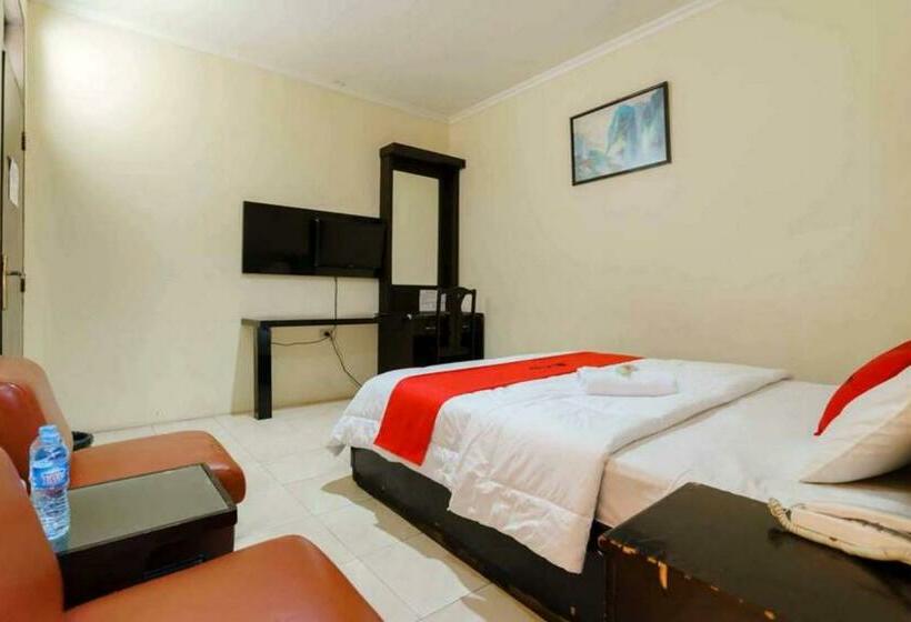 Номер Deluxe, Reddoorz @ Dwipa Wisata