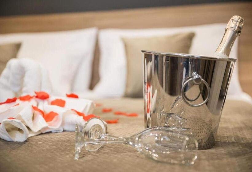 Номер Стандарт, Giafra Luxury Rooms
