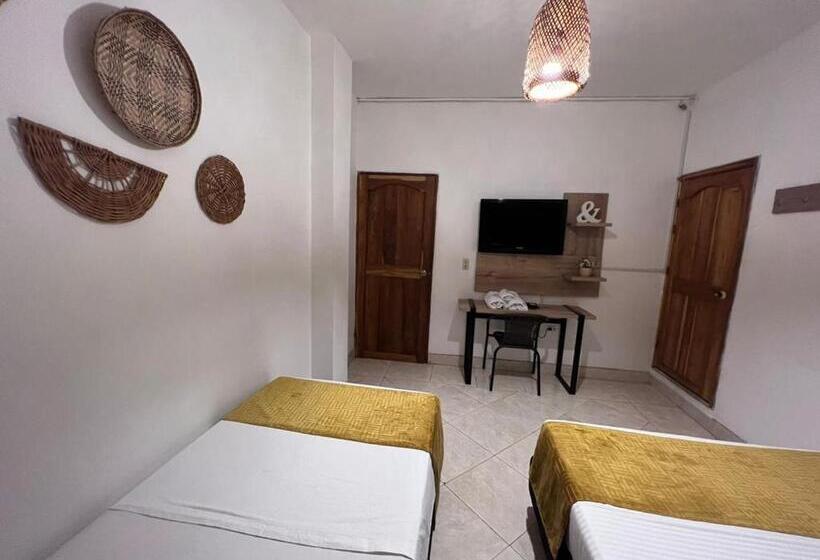 Perhehuone, Curazao Hotel  Centro Histórico