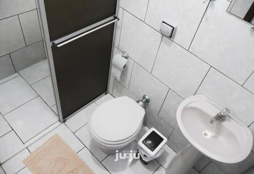 4인용 스탠다드 룸, Pousada Ju&ju à 400 Mts Da Praia