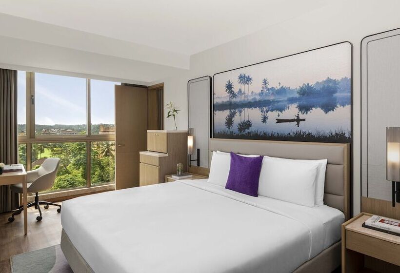 豪华套房, Vivanta Goa, Miramar