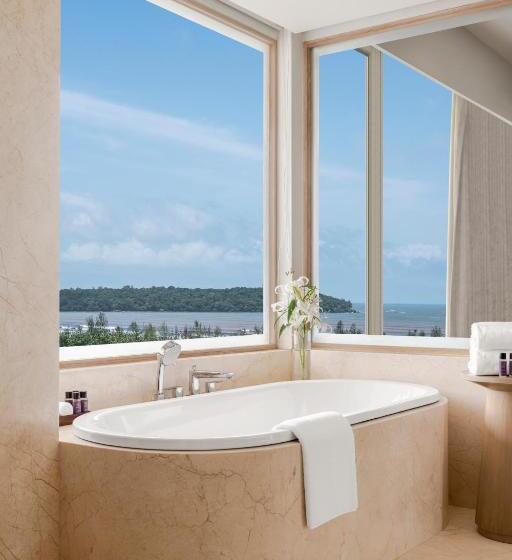 高级海景房, Vivanta Goa, Miramar