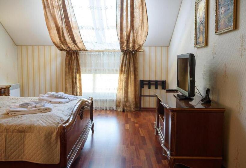 스위트, Apart Hotel Chale Graal