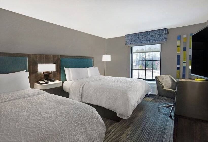 Номер Стандарт 2 Двуспальные Кровати, Hampton Inn Westfield