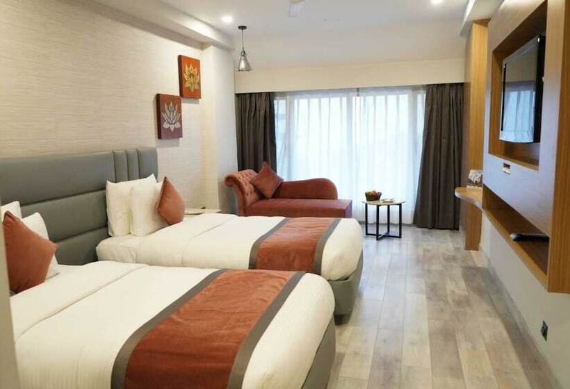 수피리어 룸, Pride Surya Mountain Resort Dharamshala