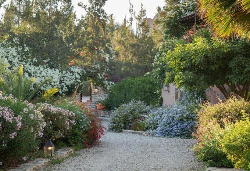 Вилла с 1 спальней и бассейном, Le Jardin Des Douars