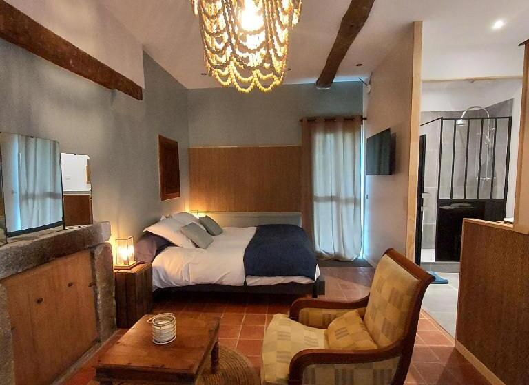 Номер Стандарт Вид на Сад, Les Chambres Du Château Du Rozel