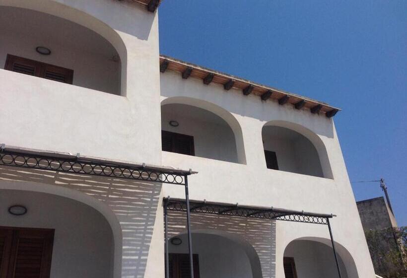 Апартаменты 2 Спальни, Oltremare Residence