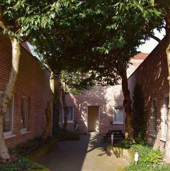 Номер Стандарт, Condo Gardens Leuven   Budget Studio Twin