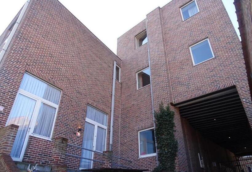 Номер Стандарт, Condo Gardens Leuven   Budget Studio Twin