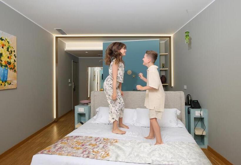 小型套房带海景, Vlora Priam Affiliated by Meliá
