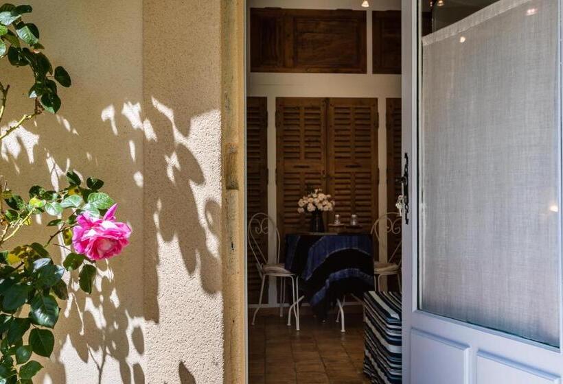 Номер Стандарт, Chambres D'hotes Domaine Des Machottes