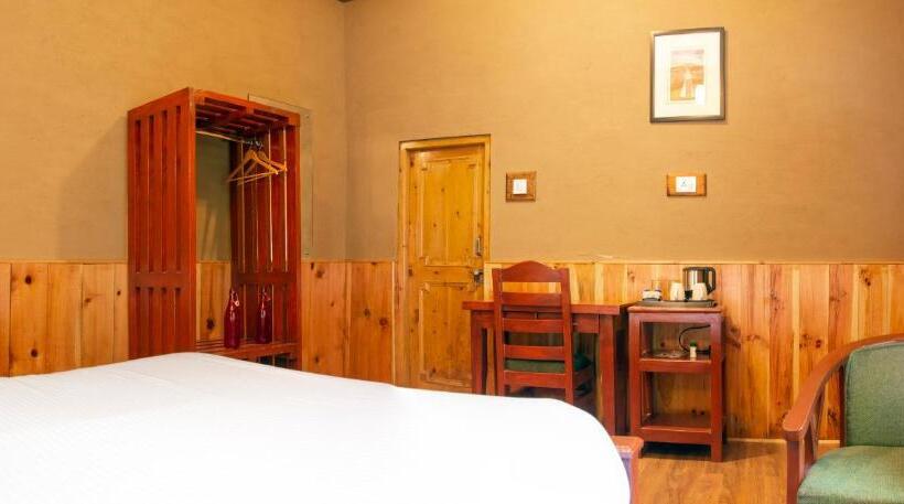 스탠다드 룸, Shivadya Tirthan   Tirthan Valley