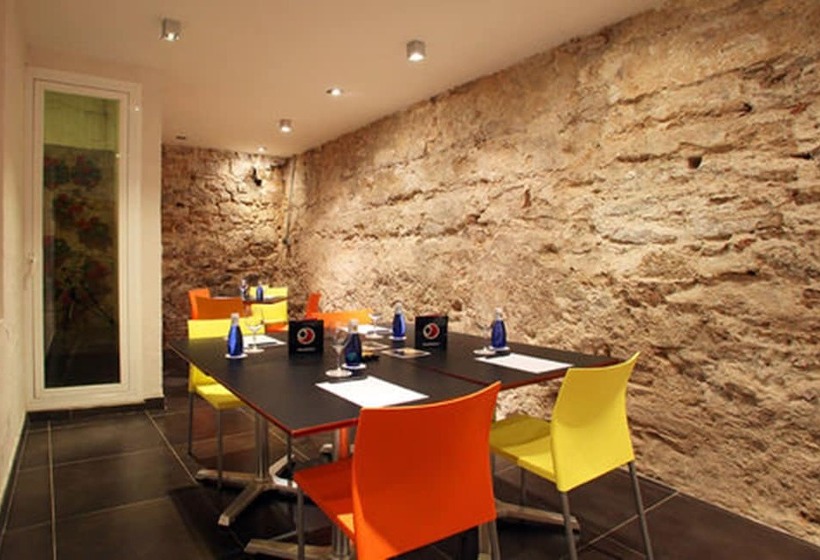 آپارتمان 2 خوابه, Apartaments Ciutat Vella